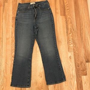 Cropped boot cut jean. Medium blue wash.